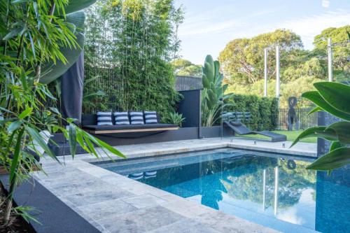 Focus Pools Manly-05