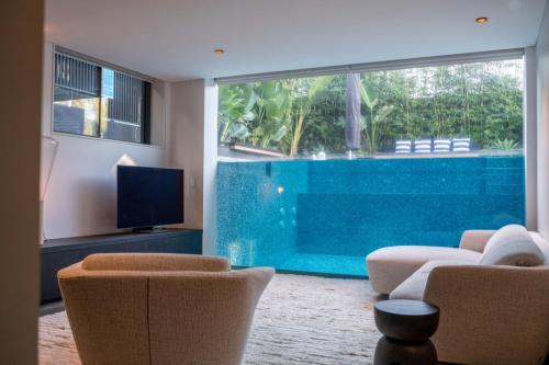 Focus Pools Manly-16